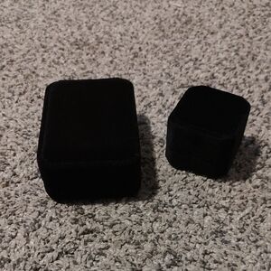 Black Velvet Necklace and Ring Box